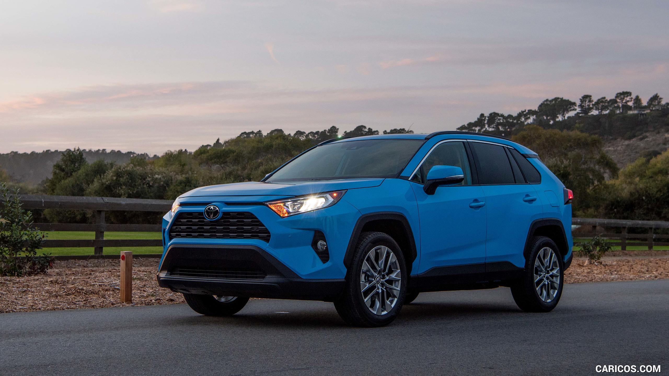 Toyota RAV4 2021
